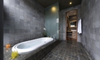 The Seiryu Villas En-suite Bathroom | Seminyak, Bali