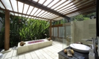 East Residence Outdoor Bathroom | Canggu, Bali