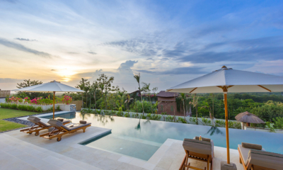 Villa Bayu Bayu Bawah Pool Side Loungers | Uluwatu, Bali
