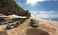 The Ungasan Clifftop Resort Sundays Beach Club Relax Area | Ungasan, Bali