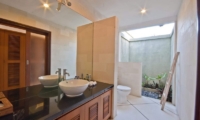 Villa Darma En-suite Bathroom | Seminyak, Bali