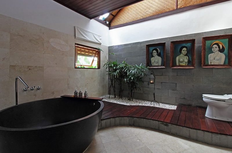 Villa Jumah Stone Bathtub | Seminyak, Bali