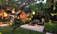 Villa Maju Outdoor Seating in Garden | Seminyak, Bali