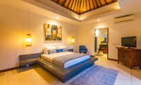 Villa Umah Kupu Kupu Bedroom with Seating | Seminyak, Bali