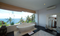 Malimbu Cliff Villa Bathtub with Ocean View I Lombok, Indonesia