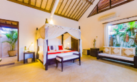 Villa Noa Bedroom with Seating | Seminyak, Bali