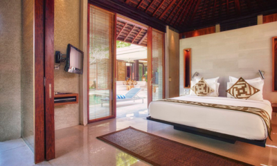 Tukad Pangi Villa Spacious Bedroom with TV | Canggu, Bali