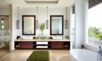 Villa Malaathina En-suite Bathroom | Umalas, Bali
