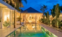 Villa Puro Blanco Swimming Pool | Canggu, Bali