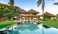 Shalimar Villas Pool | Seseh, Bali