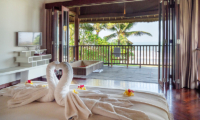 Sound of the Sea Spacious Bedroom with Balcony | Pererenan, Bali