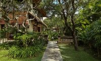 Villa Waringin Pathway | Pererenan, Bali