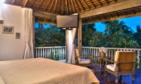 Villa Phinisi Bedroom | Seminyak, Bali