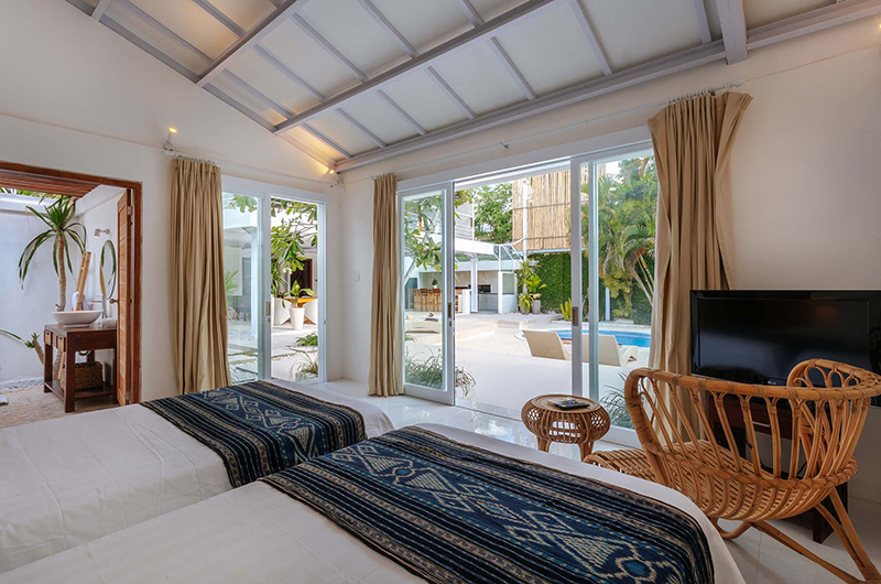 Villa Amaya Twin Bedroom with Pool View | Legian, Bali