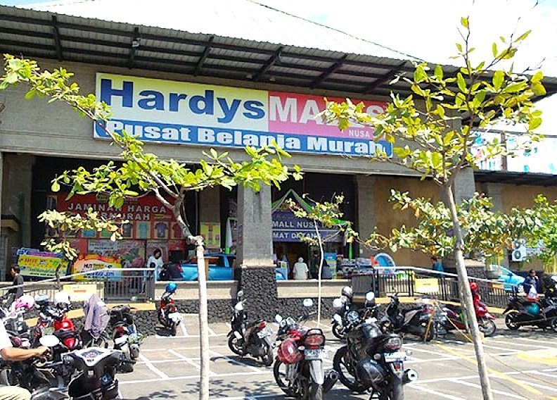 nusa-dua-hardys-supermarket