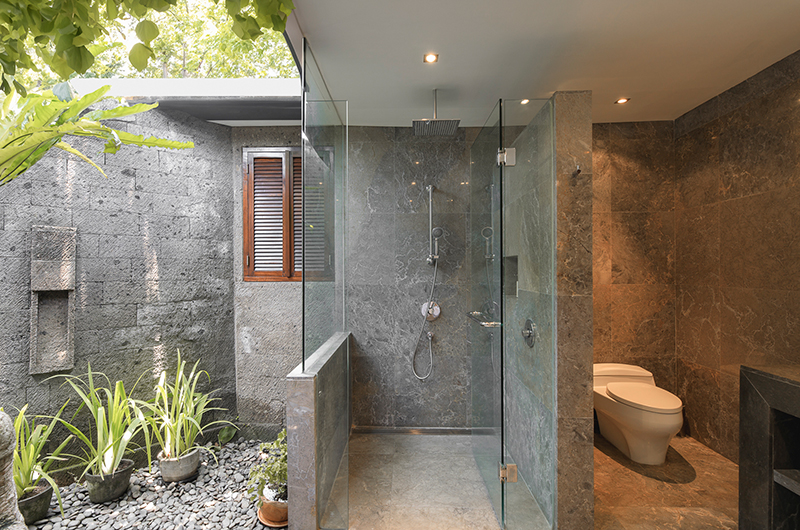 Villa Alabali Bathroom Two with Shower | Seminyak, Bali