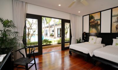 Villa Champak Bedroom with Twin Beds and Pool View | Maenam, Koh Samui