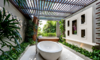 The Headland Villa 5 Outdoor Bathtub | Taling Ngam, Koh Samui