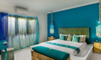 4s Villas Villa Sea King Size Bed with View | Seminyak, Bali