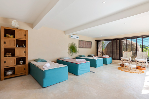 Koh Koon Bedroom Eight with Four Single Beds | Chaweng, Koh Samui