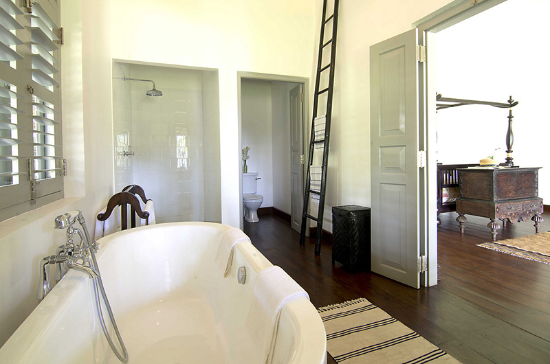 Ivory House Bathroom with Bathtub and Wooden Floor | Galle, Sri Lanka