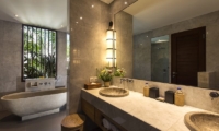 Villa Anam En-suite Bathroom | Seminyak, Bali