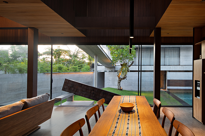 Villa Tana Takah Indoor Dining Area with View | Pererenan, Bali
