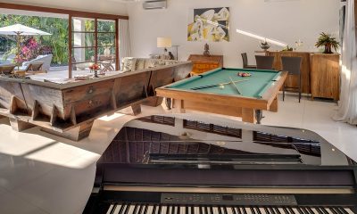 LataLiana Villas 5Br Pool Table | Seminyak, Bali