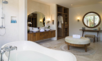 LataLiana Villas 8Br Bathroom | Seminyak, Bali