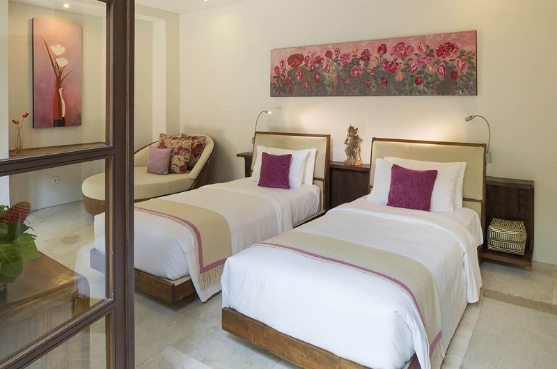 Lataliana Villas 5Br Twin Bedroom | Seminyak, Bali