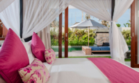Villa Joss Bedroom with Pool View | Batubelig, Bali