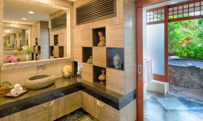 Bidadari Estate Bathroom with Mirror | Nusa Dua, Bali