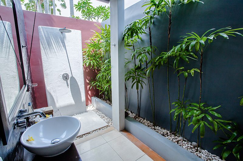 Kembali Villas Two Bedroom Villas Bathroom | Seminyak, Bali
