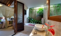 Lakshmi Villas Bathroom | Seminyak, Bali