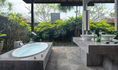 Peppers Seminyak Three Bedroom Presidential Pool Villa Open Plan Bathroom | Seminyak, Bali