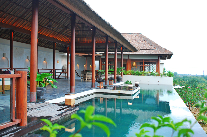 The Longhouse Pool | Jimbaran, Bali