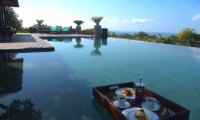 Floating Breakfast | Nusa Dua, Bali