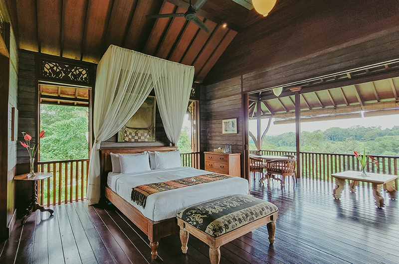 Villa Amaru Bedroom and Balcony with View I Ubud, Bali