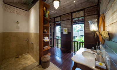 Villa Amaru Guest Bathroom | Ubud, Bali