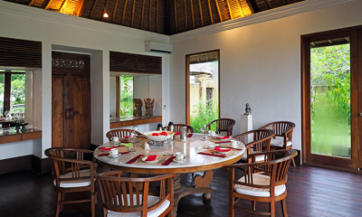 Villa Arika Indoor Dining Area | Pererenan, Bali