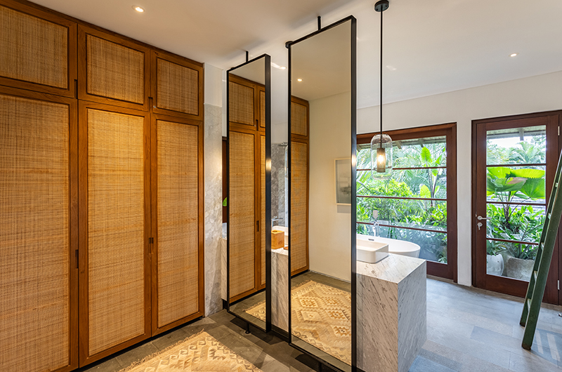 Villa Sabana Sunset Suite Room with Walk-In Wardrobe | Canggu, Bali