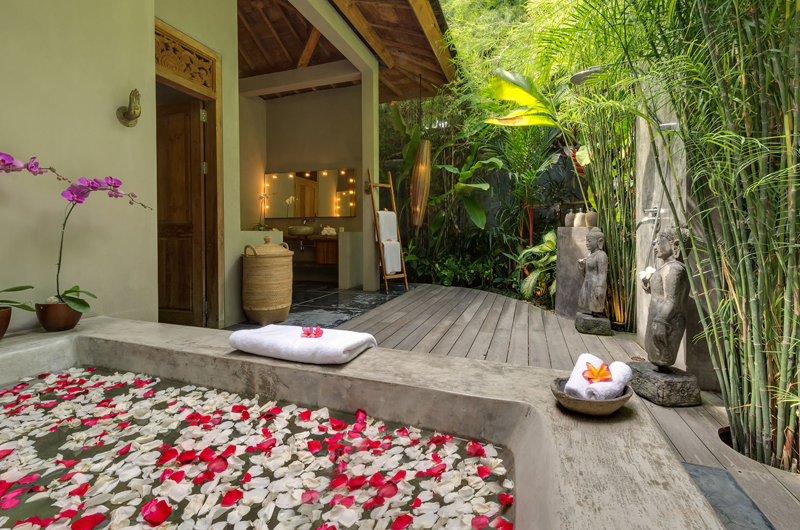 Villa Shambala Bathroom | Seminyak, Bali