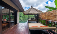 Hanging Gardens of Bali Sun Bed and Bale Area | Ubud, Bali