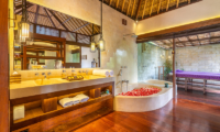 Hanging Gardens of Bali Bathroom | Ubud, Bali