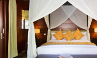 Kayumanis Ubud Bedroom with Table Lamps | Ubud, Bali