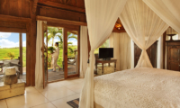 Tangguntiti Villa Bedroom with TV | Tabanan, Bali