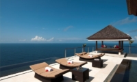 The Edge Pool Bale | Uluwatu, Bali