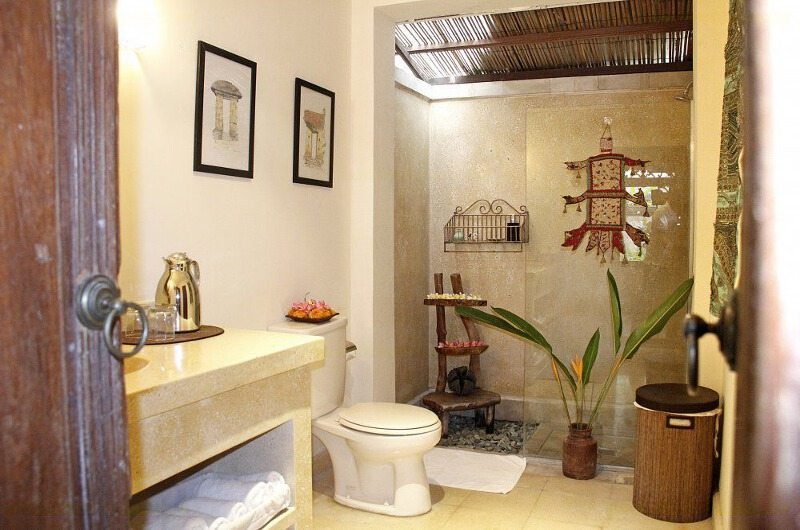 Villa Ria Sayan Bathroom | Ubud, Bali