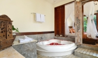 Villa Semana Ensuite Bathroom I Ubud, Bali