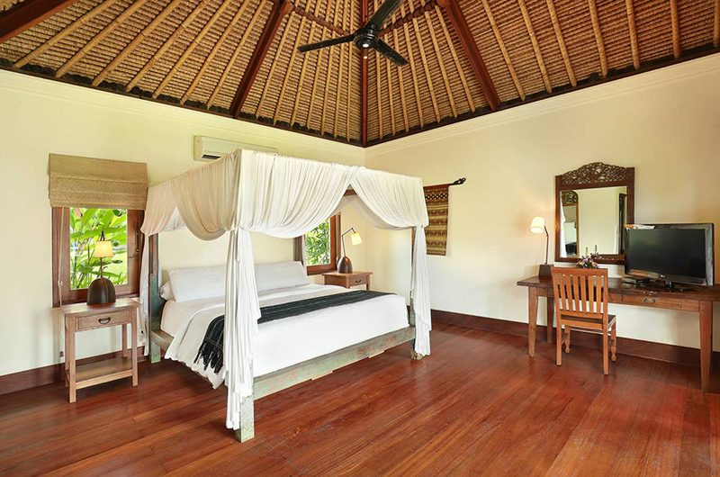 Impiana Cemagi Garden Villa Bedroom with TV | Seseh, Bali